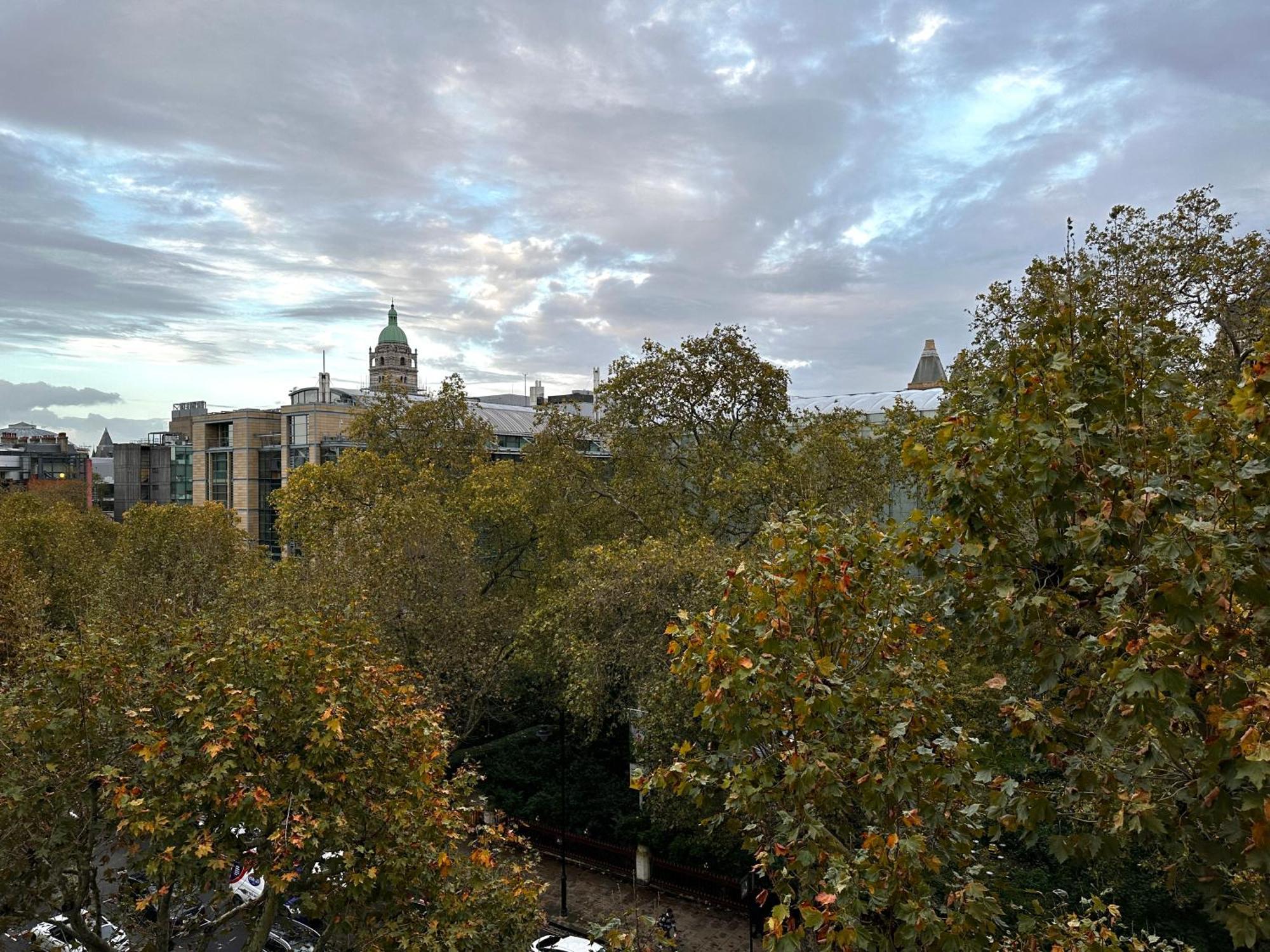 Renovu Premium Homes In Kensington London Exterior photo